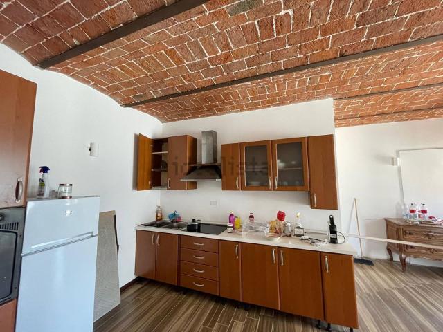 Proprietà rustica in vendita di 310 m² in Via Asti, 7