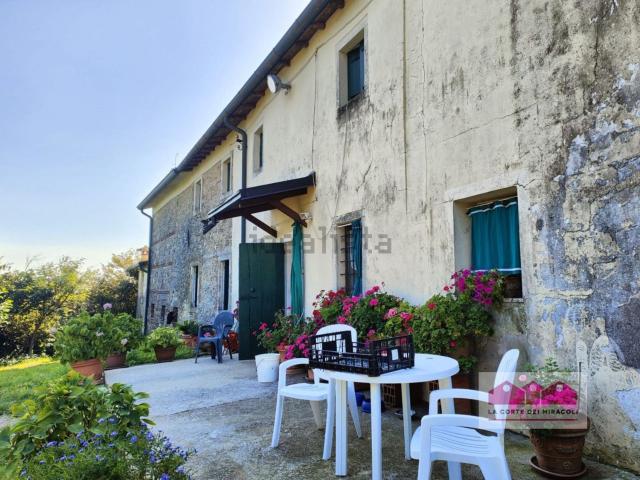 Proprietà rustica in vendita di 315 m² in Via Campignardi
