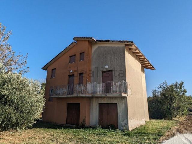 Proprietà rustica in vendita di 320 m² in Piazza XX Settembre