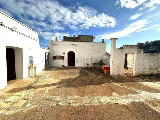 Proprietà rustica in vendita di 320 m² in Strada Provinciale 33