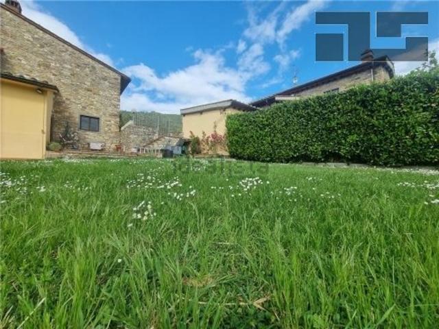 Proprietà rustica in vendita di 320 m² in Via di Grignano