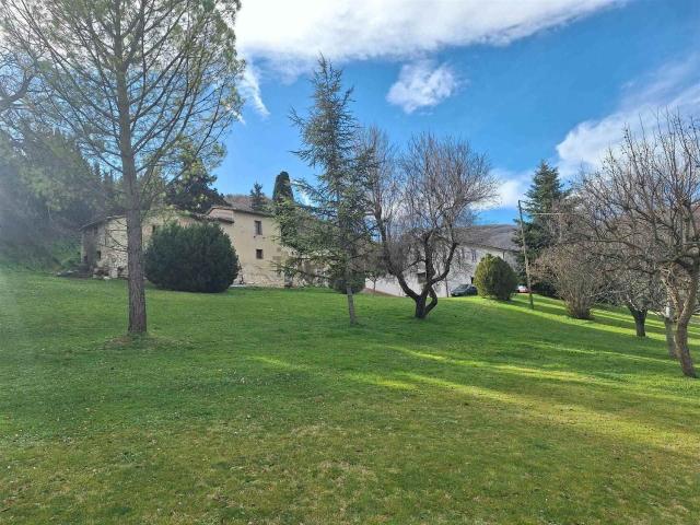 Proprietà rustica in vendita di 331 m²