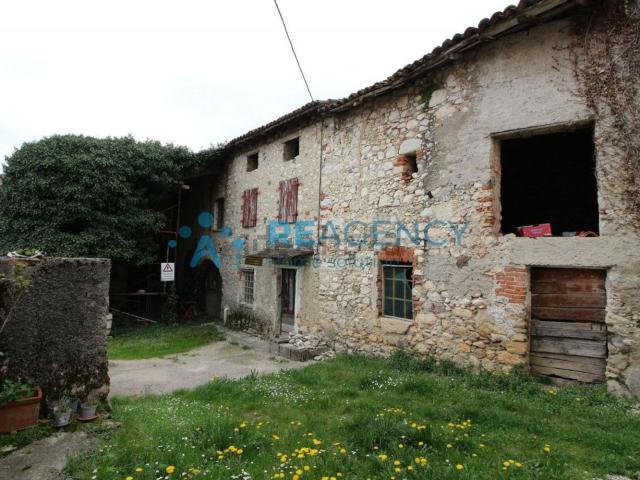 Proprietà rustica in vendita di 336 m² in Via Rialto