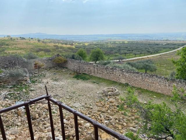 Proprietà rustica in vendita di 468 m² in Strada Statale 115