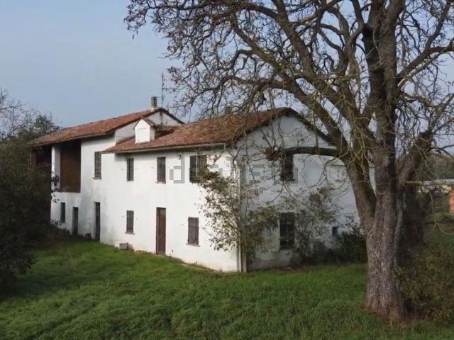 Proprietà rustica in vendita di 400 m² in Strada Brusa