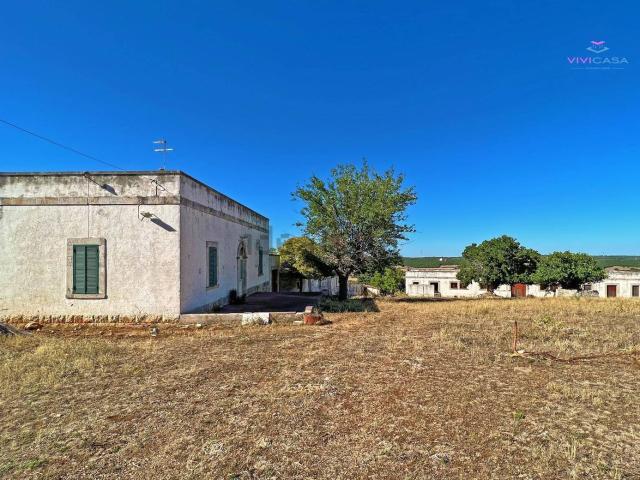 Proprietà rustica in vendita di 500 m² in Strada Comunale Don Blugno