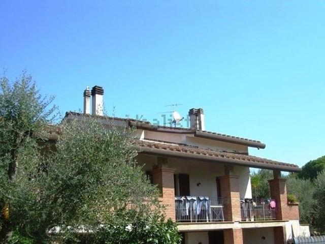 Proprietà rustica in vendita di 5300 m² in Via della Salita, 60