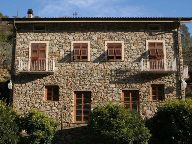Proprietà rustica in vendita di 790 m² in Strada Provinciale 59