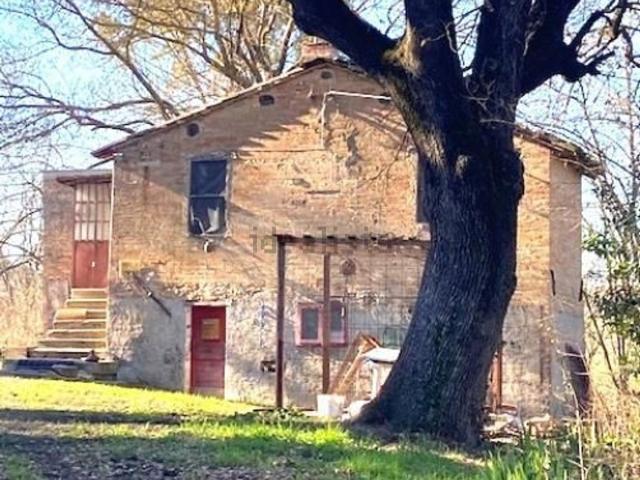 Proprietà rustica in vendita di 85 m² in Via della Cupa