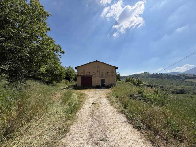Proprietà rustica in vendita di 86070 m² in Località Arcofiato
