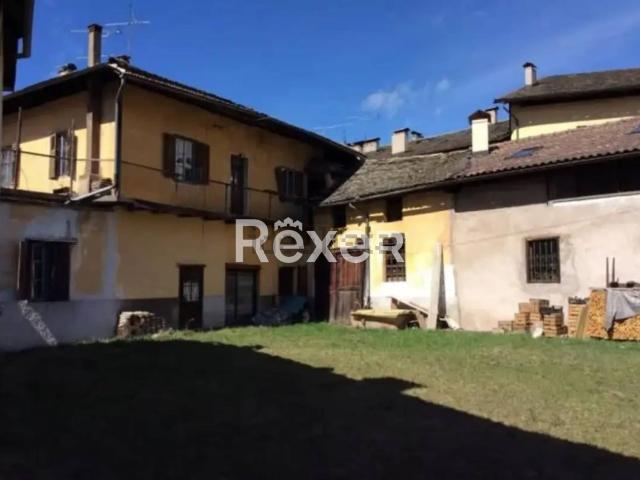 Proprietà rustica in vendita di 800 m² in Via Fiemme