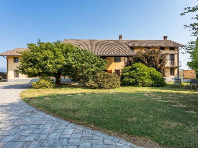 Proprietà rustica in vendita di 808 m² in Via Cartignano