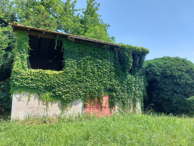 Proprietà rustica in vendita di 80 m² in Via Prov. Inferiore