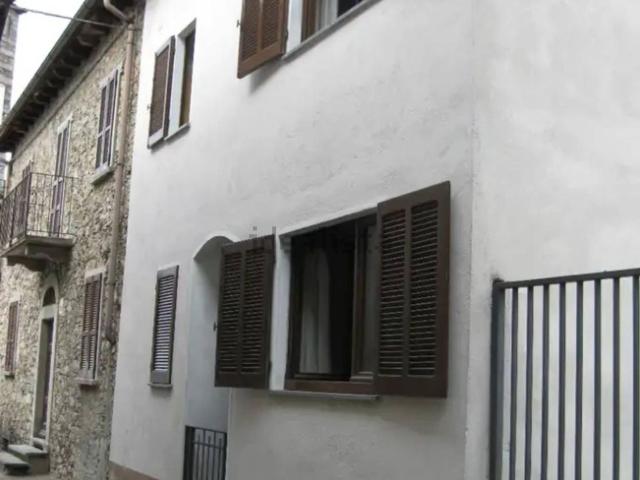 Proprietà rustica in vendita di 99 m² in Via Alberti Costantino