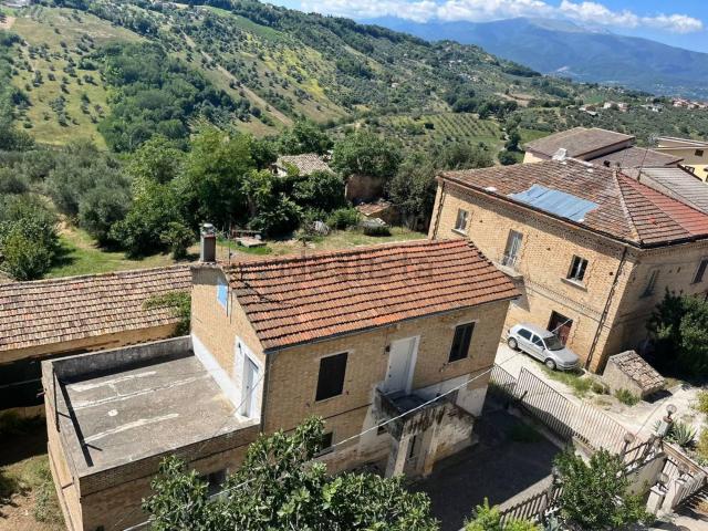 Proprietà rustica in vendita di 90 m² in Via Piane