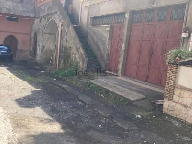 Proprietà rustica in vendita di 90 m² in Via Regina Margherita