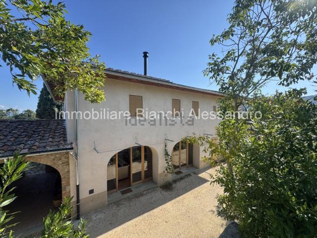 Proprietà rustica in affitto di 80 m² in Via del Cerreto