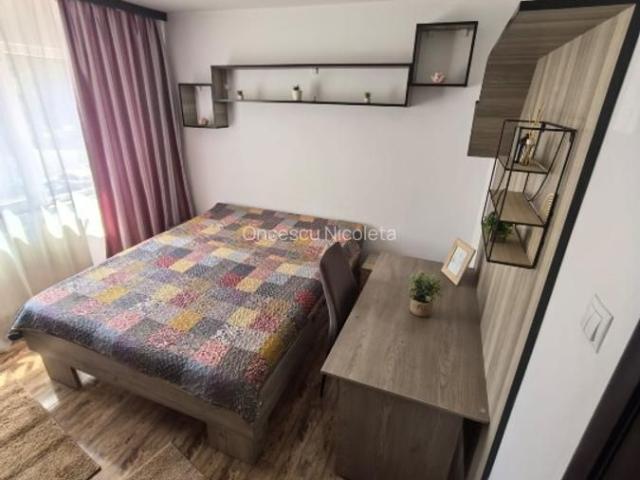 Proprietar/2 camere decomandat/Metrou Gorjului – 2 min,/ Etaj 1/649 E