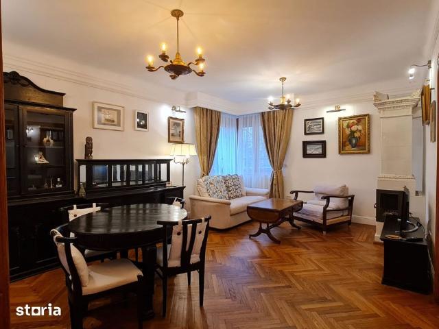 Proprietar ofer ap 2 camere in Vila, zona Parc Carol
