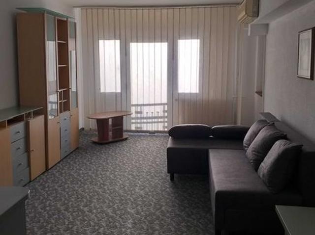 Proprietar, apartament 2 camere de inchiriat, decomandat, zona Unirii