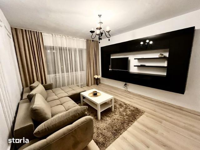 Proprietar Apartament lux 3 cam Independentei UMF