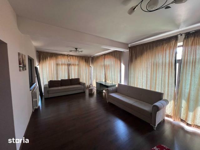 Proprietar, Casa P+1 de inchiriat in Lazu