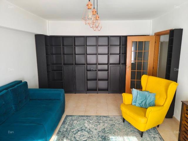 Proprietar închiriez 2 camere Vitan Zepter