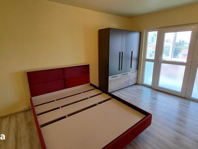 Proprietar inchiriez ap. 1 cam Complexul Studentesc, langa Dinar