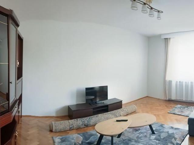 Proprietar, închiriez ap. 2 camere în vilă, Sibiu – Ștefan cel Mare