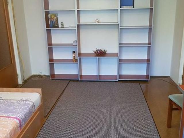 Proprietar Inchiriez ap. 3 cam Dr Taberei Valea Ialomitei in bucla