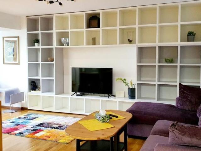 Proprietar inchiriez apartament Baneasa Herastrau 2 camere