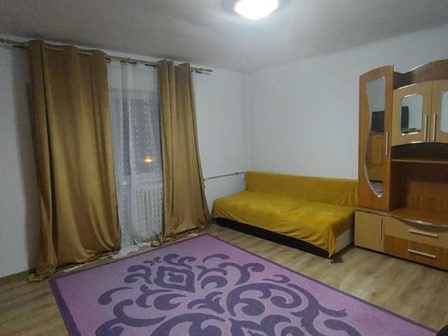 Proprietar, inchiriez apartament cu 1 camera