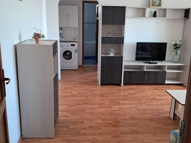 Proprietar inchiriez apartament cu 2 camere in Buzau