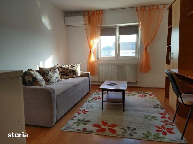 Proprietar inchiriez apartament in Complexul Studentesc