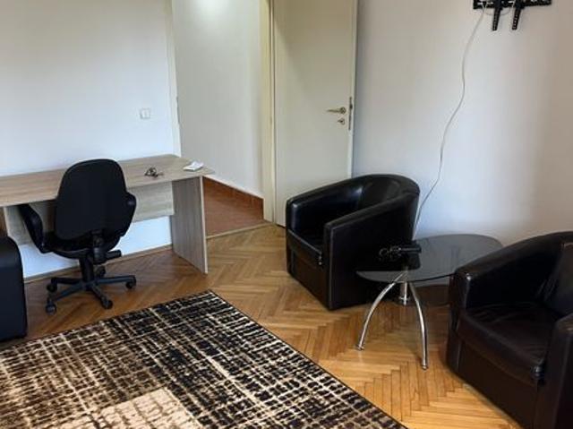 Proprietar Închiriez apartament 1 camera 5 min de Iulius Mall