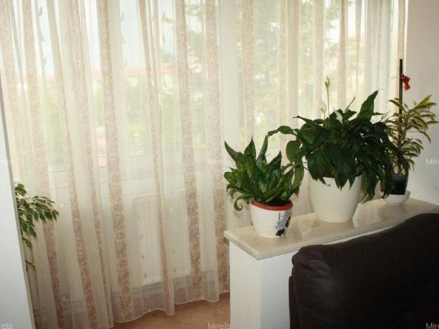 Proprietar Inchiriez apartament 3 camere decomandat strada Matei Basarab