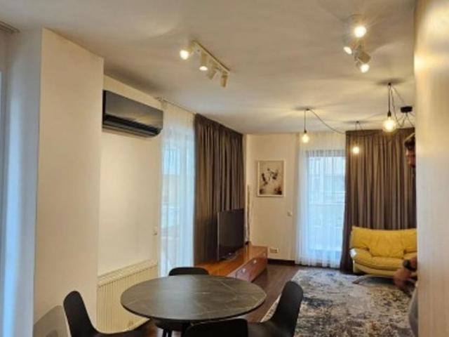 Proprietar, inchiriez Apartament 3 camere Pipera proaspat renovat, mobilier nou