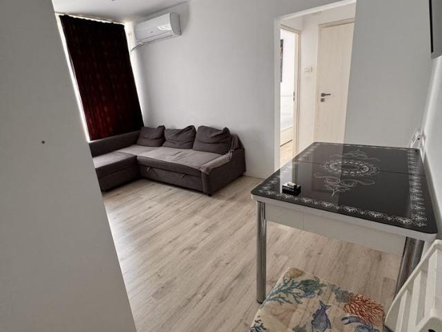 Proprietar, inchiriez apartament 3 camere, zona Apusului/Militari