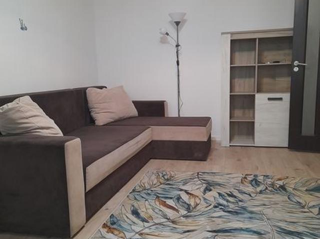 Proprietar, inchiriez garsoniera Drumul Taberei REZERVATA