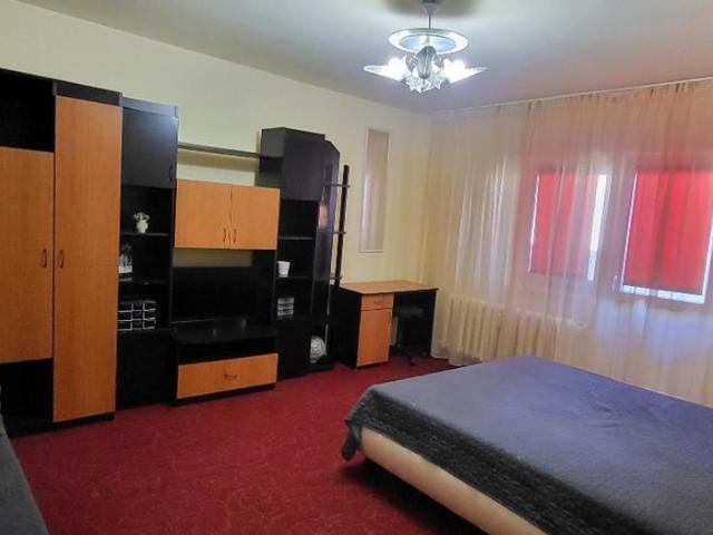 PROPRIETAR, INCHIRIEZ GARSONIERA 40 MP, CONFORT SPORIT, MALL VITAN, STRADAL