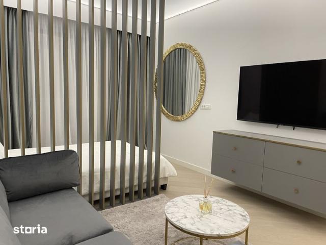Proprietar / Studio Dublu Cortina North designer