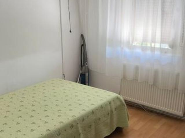 Proprietar vând apartament 2 camere zona Mioritei