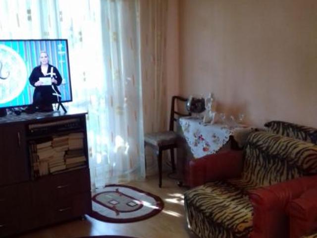 Proprietar vand apartament cu 2 camere