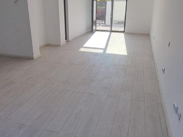 Proprietar vând vila P+1 în zona Matei Millo Voluntari
