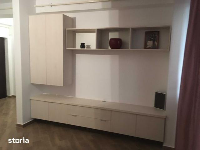 Proprietar, 2 camere de inchiriat, Str.Sergent Ilie Petre 84