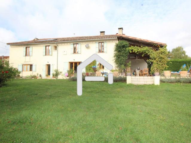 PROPRIETE 3.4 HECTARES