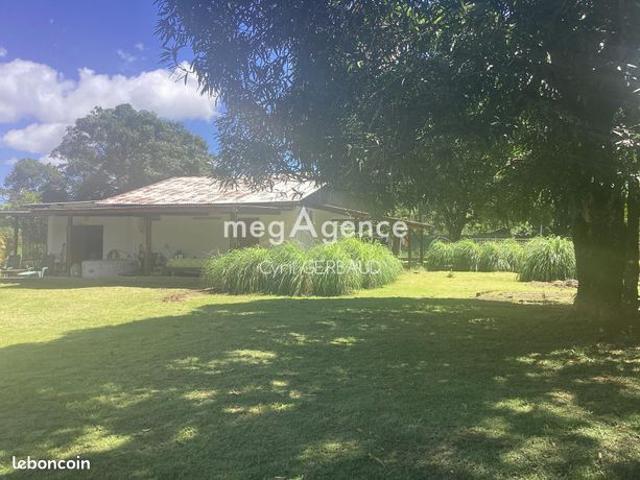 Propriété 3 pièces 106 m²
