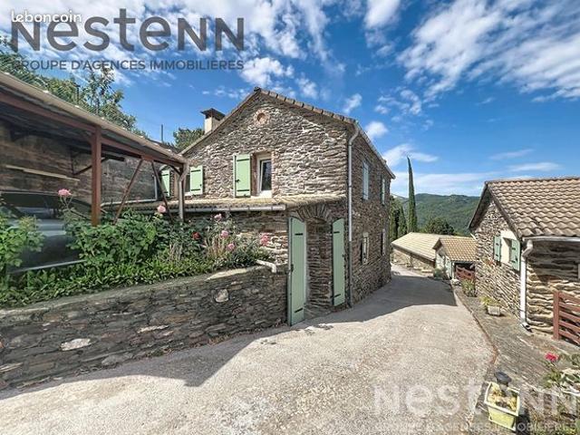 Propriété 3 pièces 100 m²