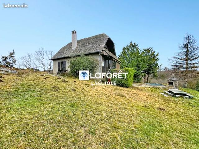 Propriété 3 pièces 99 m²