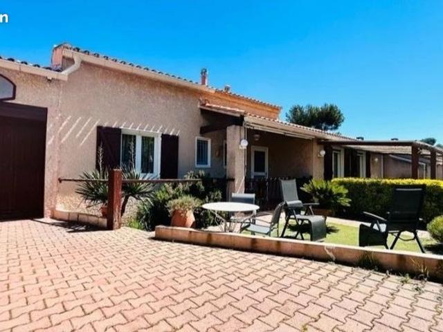 Propriété 3 pièces 101 m²